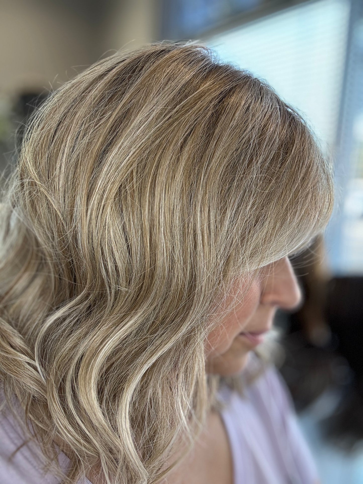 Hepburn butter cake blonde